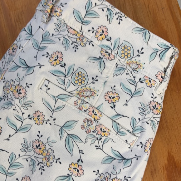 LOFT Floral ankle pants - Picture 7 of 10